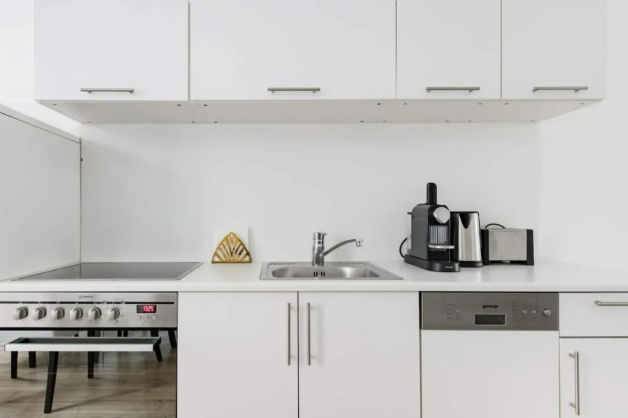 ⍟Luxurious And Bright⍟ 5 Min Walk To City Center Apartment Vienna Austria