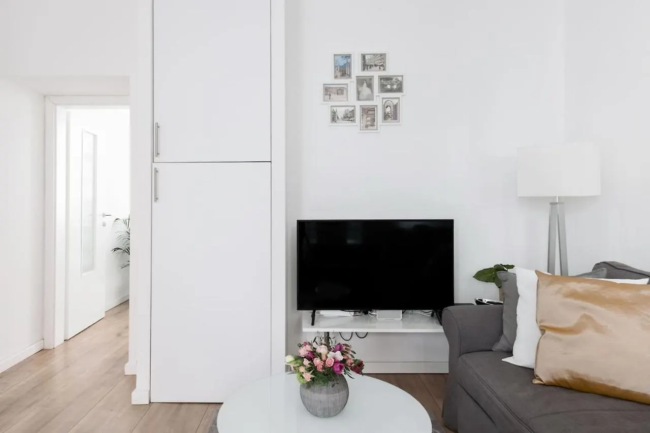 ⍟Luxurious And Bright⍟ 5 Min Walk To City Center Apartment Vienna 0*,